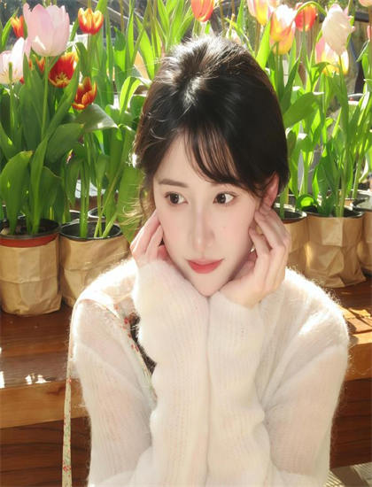 《遇见你情深难知错》叙事手法解析：时间线安排与视角切换技巧探讨